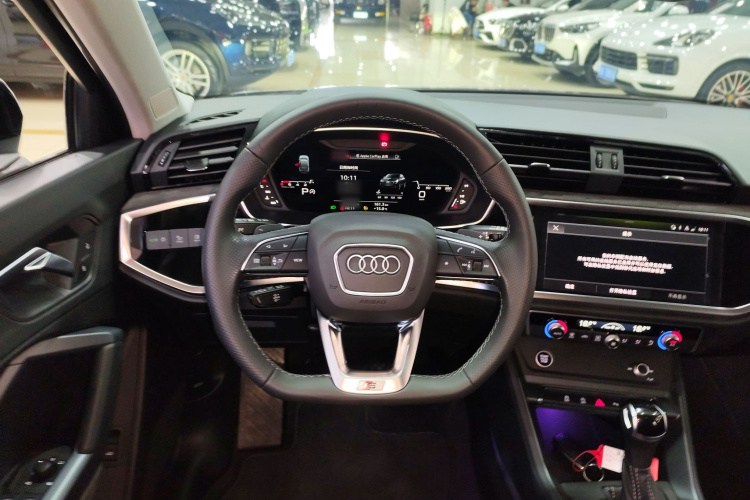 Audi Q3 Sportback 2022 изображение автомобиля #11