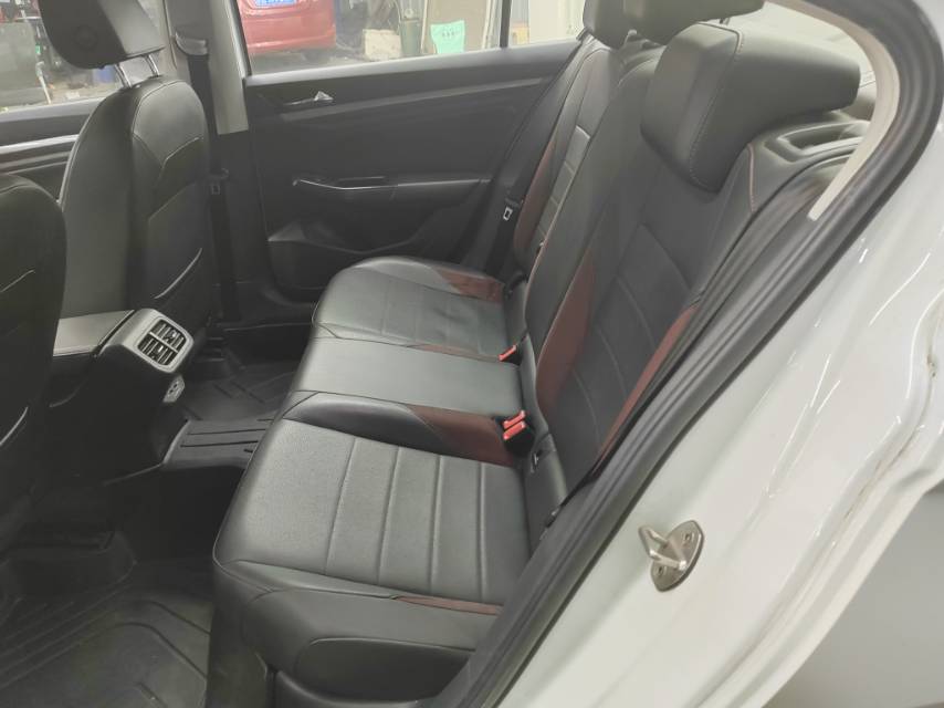 Volkswagen Bora 2019 immagine di auto #9