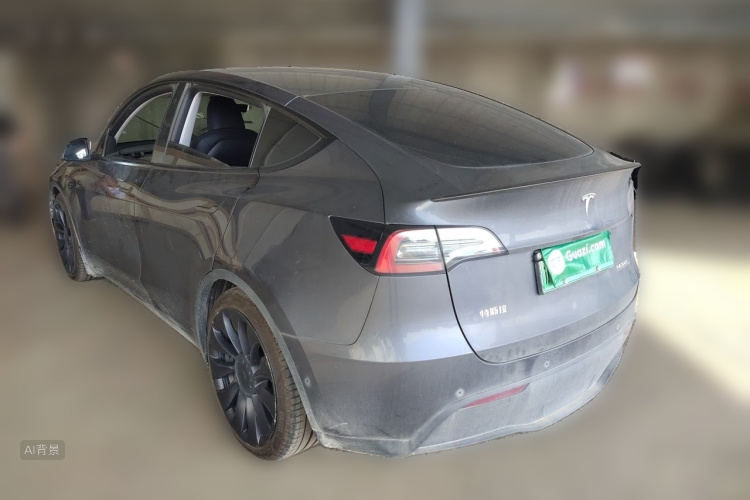 Tesla Model Y 2023 #5 Tesla Model Y 2023 car image #5