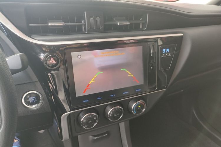 Toyota Corolla 2019 #17 Toyota Corolla 2019 car image #17