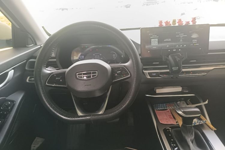 GEELY Emgrand 2022 #10 GEELY Emgrand 2022 car image #10