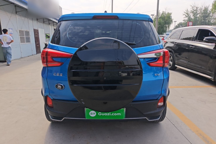 BYD Yuan New Energy 2019 #6 BYD Yuan New Energy 2019 car image #6
