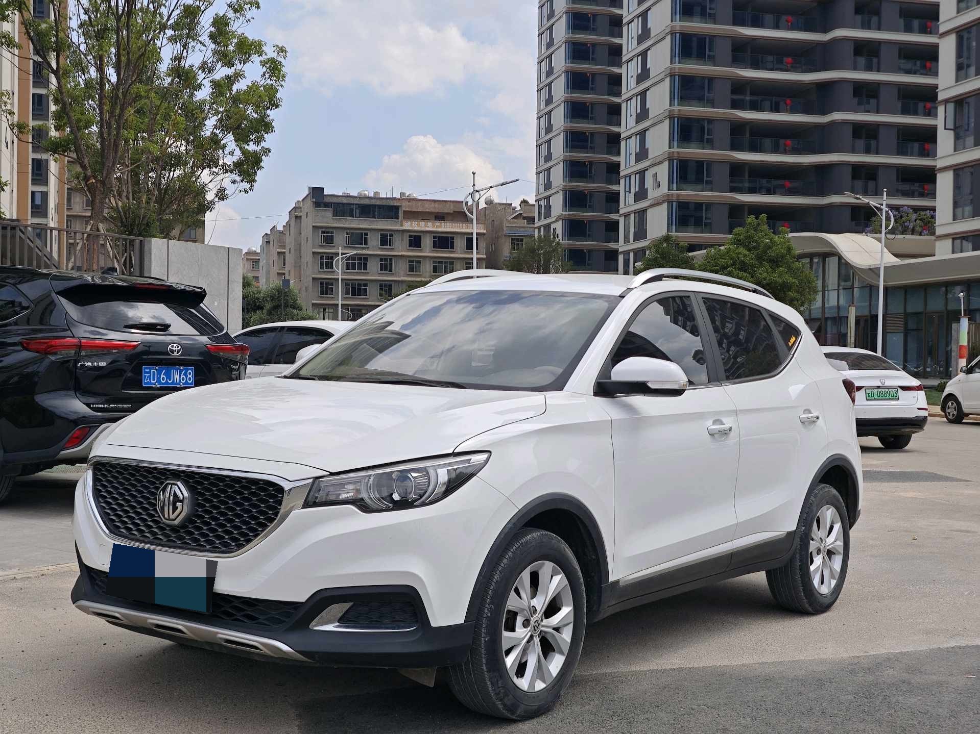 MG ZS 2017 image de voiture 