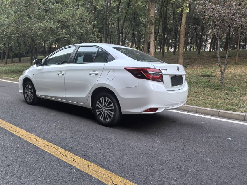 Toyota Vios 2022 #4 Toyota Vios 2022 صورة سيارة #4