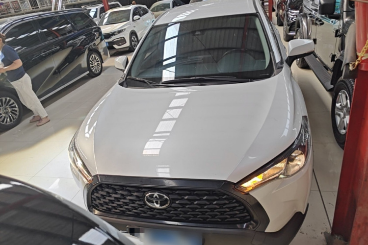 Toyota Corolla Cross 2023 #3 Toyota Corolla Cross 2023 car image #3