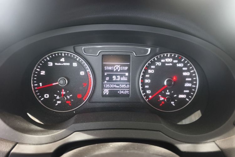 Audi Q3 2018 #13 Audi Q3 2018 car image #13