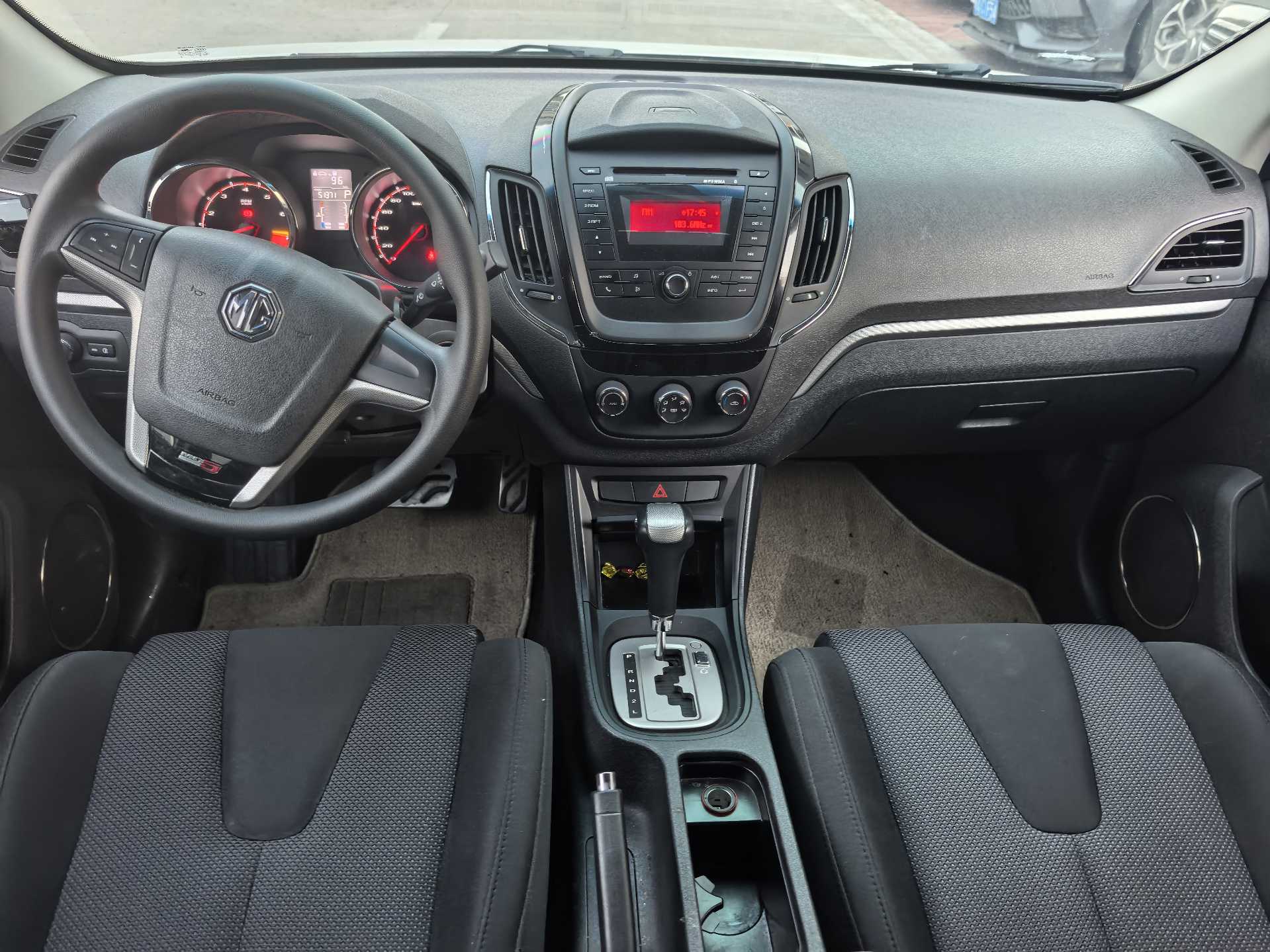 MG 5 2013 #4 MG 5 2013 car image #4