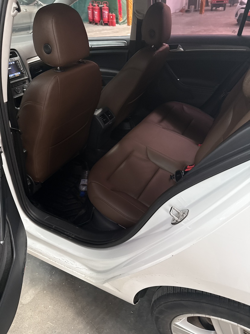 Volkswagen Golf 2016 car image #3