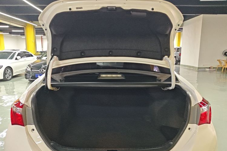 Toyota Corolla 2019 #19 Toyota Corolla 2019 car image #19
