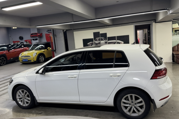 Volkswagen Golf 2020 #7 Volkswagen Golf 2020 car image #7