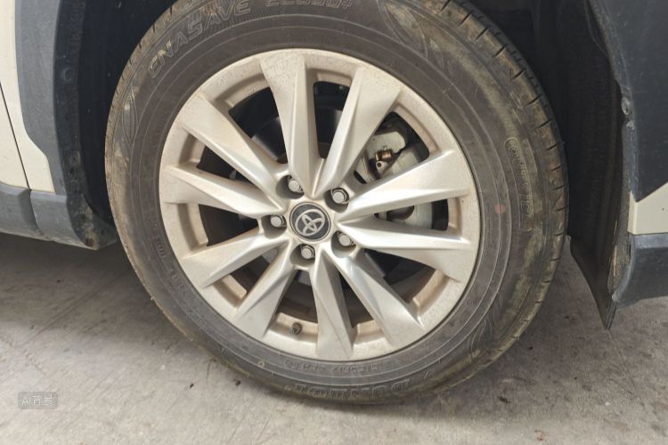 Toyota Corolla Cross 2024 car image #9