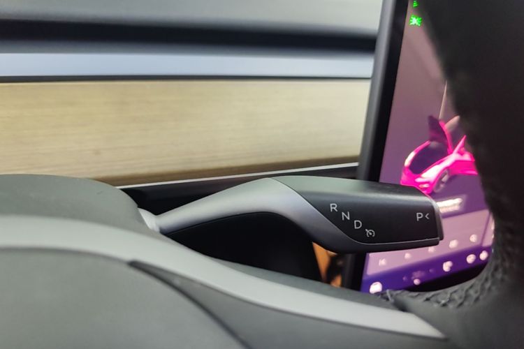 Tesla Model 3 2021 #14 Tesla Model 3 2021 car image #14