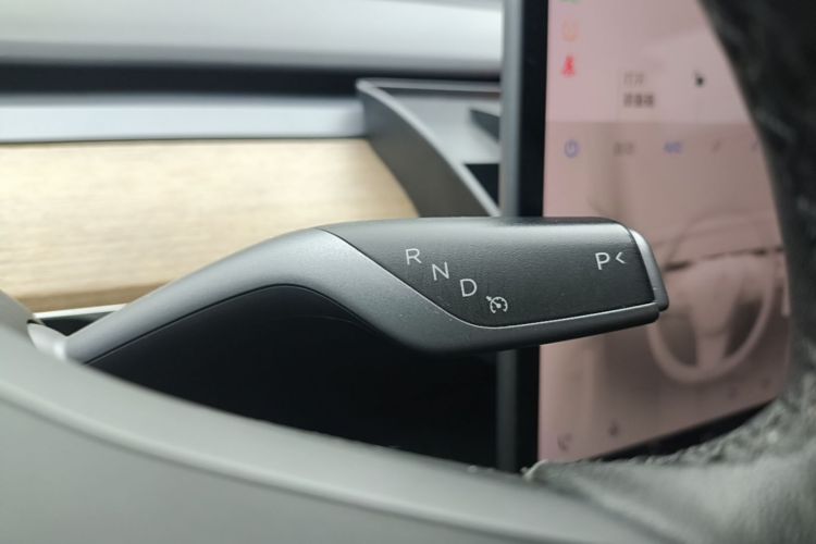 Tesla Model 3 2021 #14 Tesla Model 3 2021 car image #14