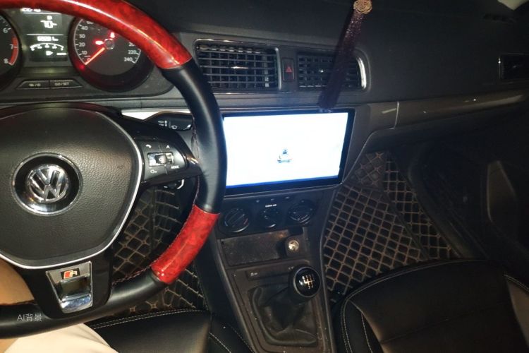 Volkswagen Lavida 2018 car image #15