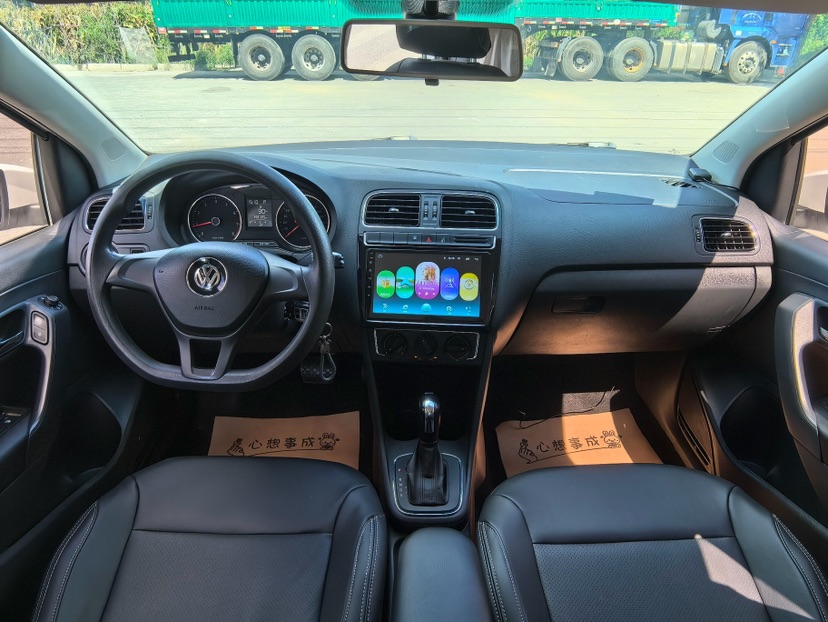 Volkswagen Polo 2015 #5 Volkswagen Polo 2015 car image #5