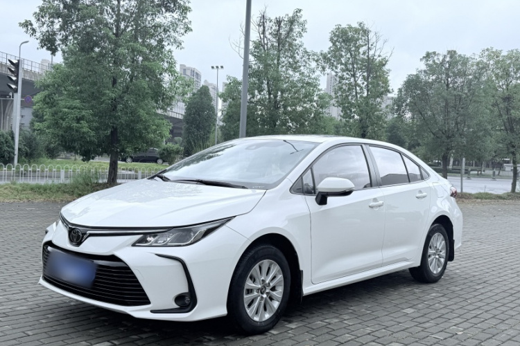 Toyota Corolla 2019 #2 Toyota Corolla 2019 car image #2