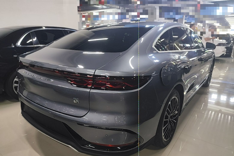 BYD Han 2023 #7 BYD Han 2023 car image #7