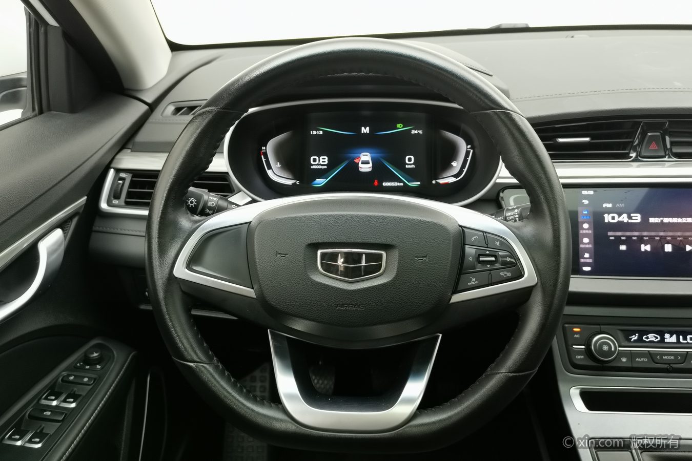GEELY Emgrand 2019 #11 GEELY Emgrand 2019 car image #11