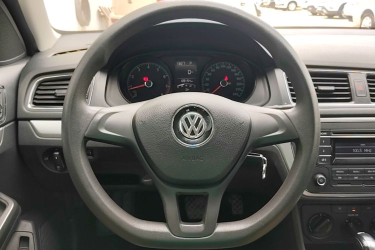 Volkswagen Lavida 2016 car image #11