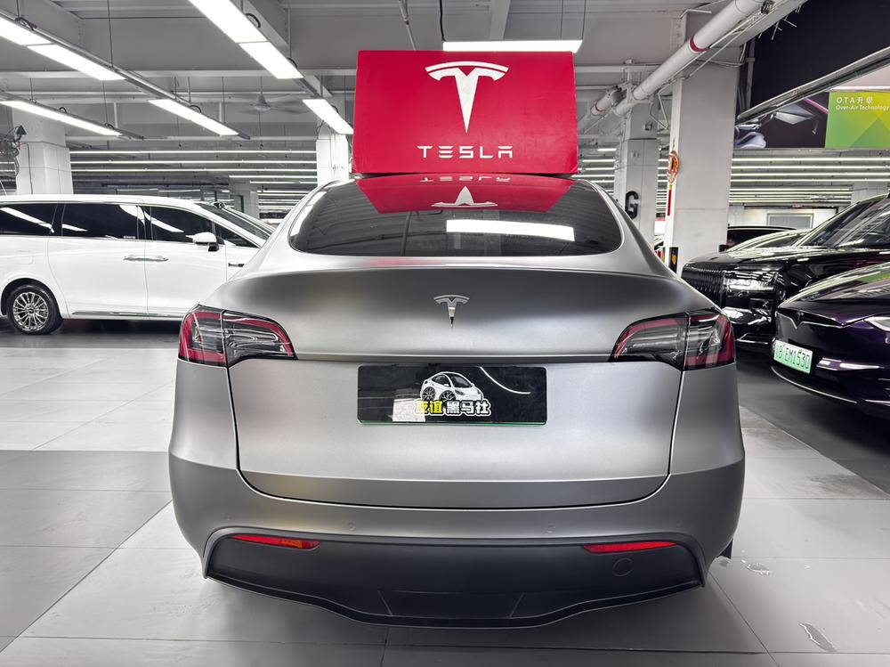 Tesla Model Y 2021 #6 Tesla Model Y 2021 car image #6