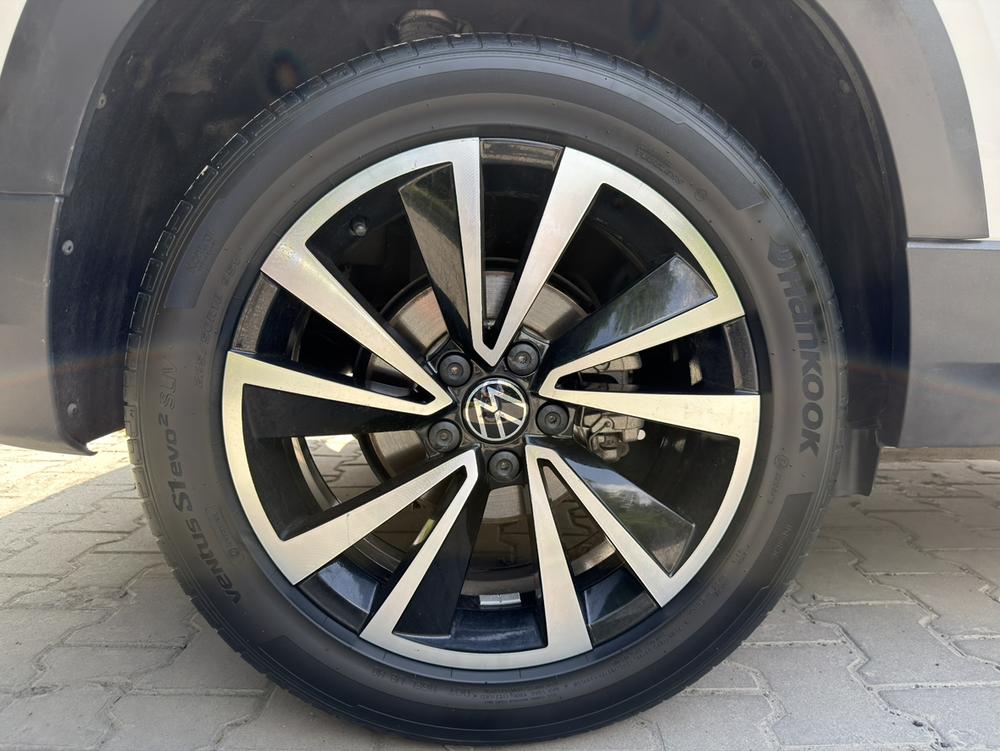 Volkswagen Tharu 2022 car image #16