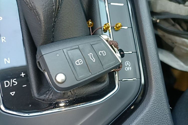 Volkswagen Tharu 2020 #14 Volkswagen Tharu 2020 car image #14