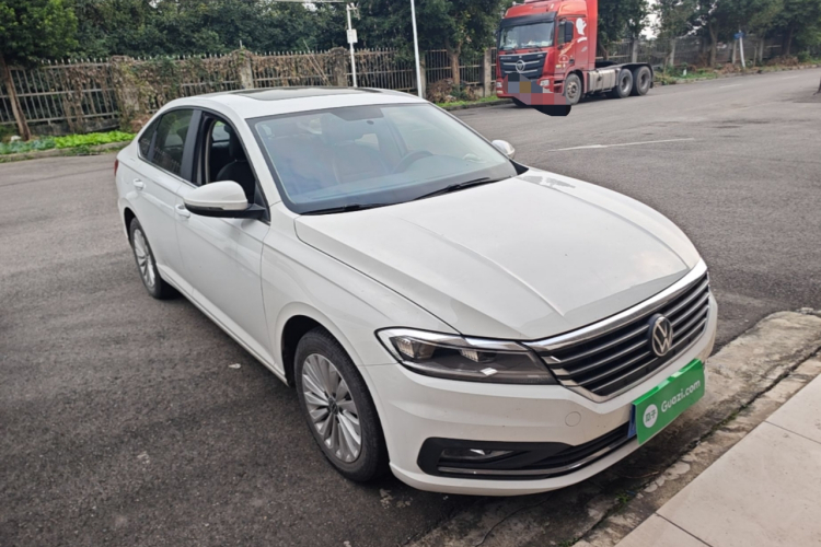 Volkswagen Lavida 2020 car image #4