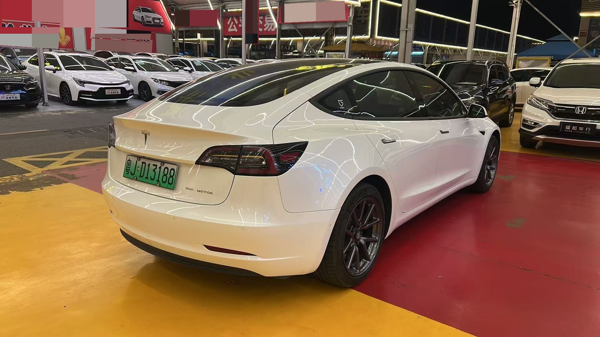 Tesla Model 3 (Imported) 2019 #5 Tesla Model 3 (Imported) 2019 صورة سيارة #5