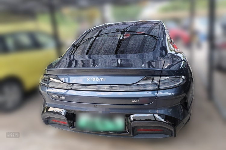 MI SU7 2024 immagine di auto #6