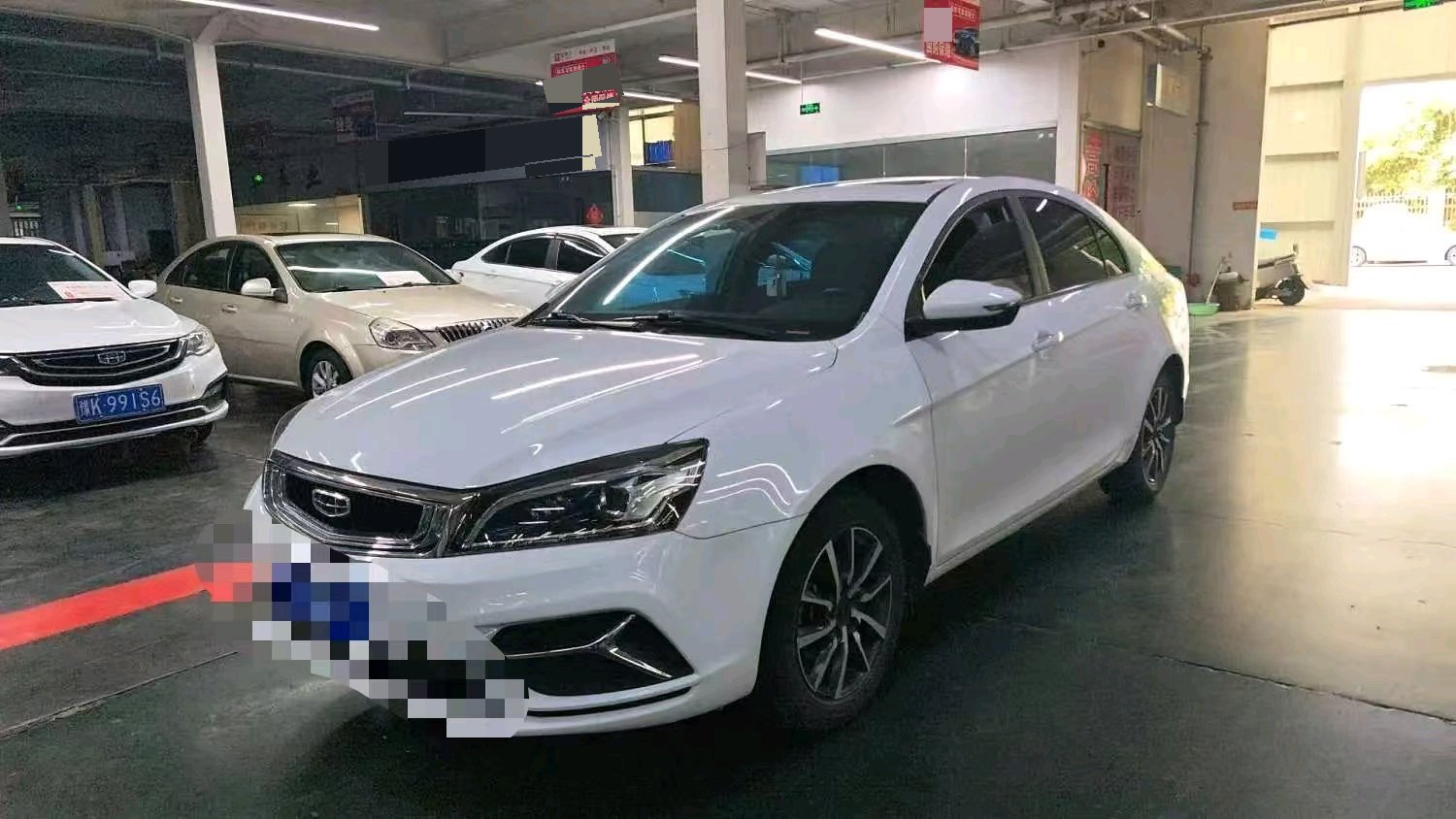 GEELY Emgrand 2019 car image 