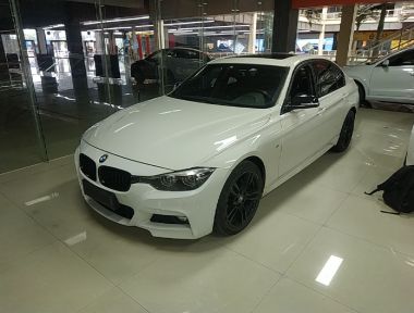 BMW 3 Series 2019 BMW 3 Series 2019 car image