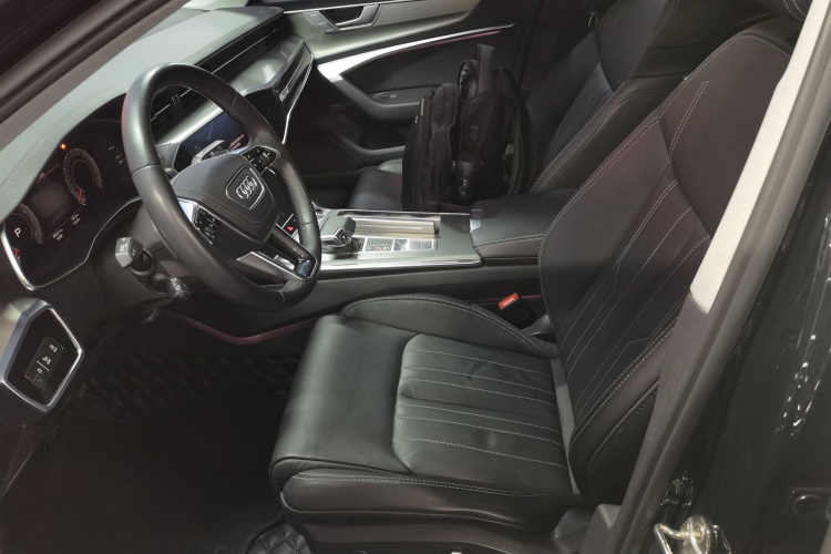 Audi A6L 2023 car image #19