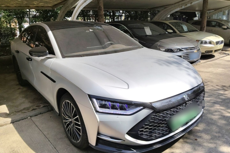 BYD Han 2021 #4 BYD Han 2021 صورة سيارة #4