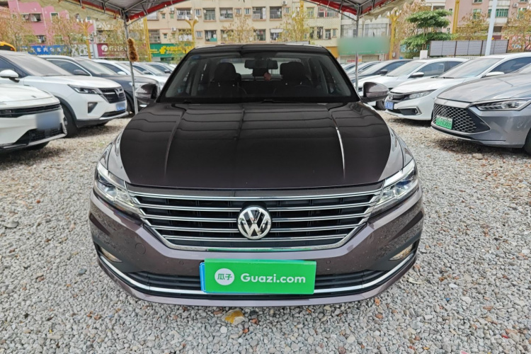 Volkswagen Lavida 2019 imagen de coche #3