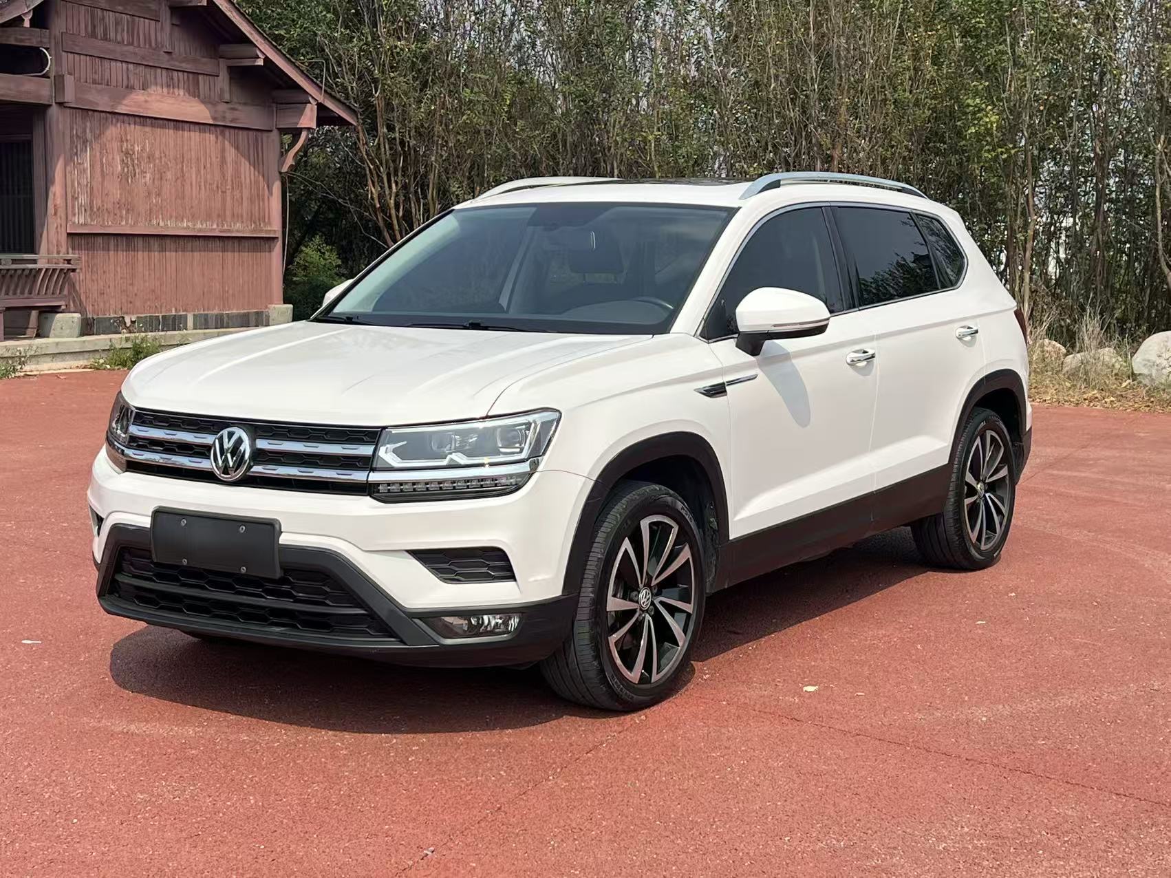 Volkswagen Tharu 2020 Volkswagen Tharu 2020 immagine di auto