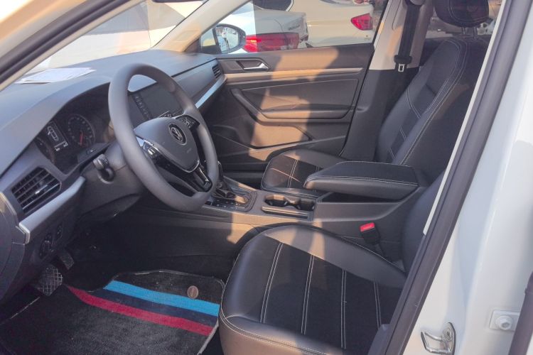 Volkswagen Lavida 2021 imagen de coche #15