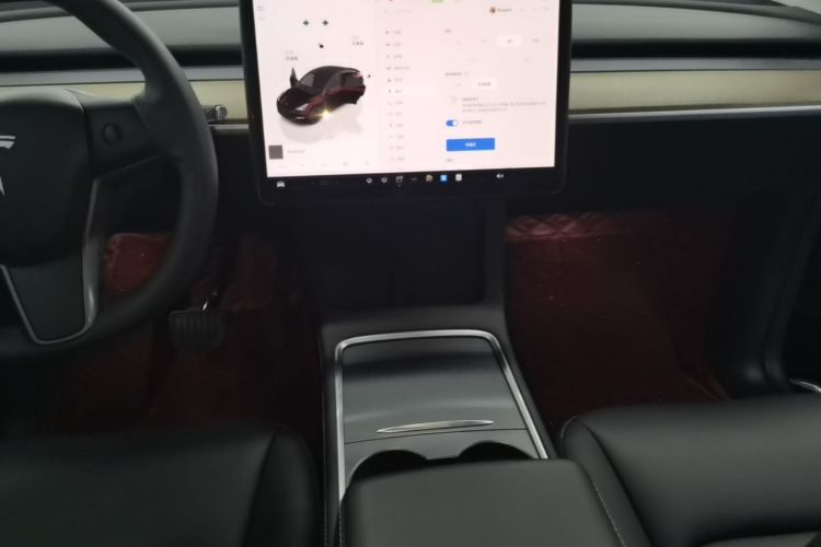 Tesla Model Y 2023 #13 Tesla Model Y 2023 car image #13