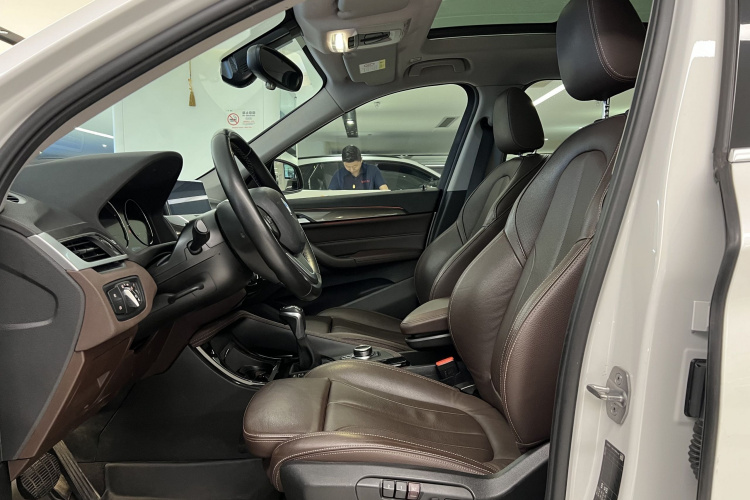 宝马 宝马X1新能源 2019 汽车图片 #20