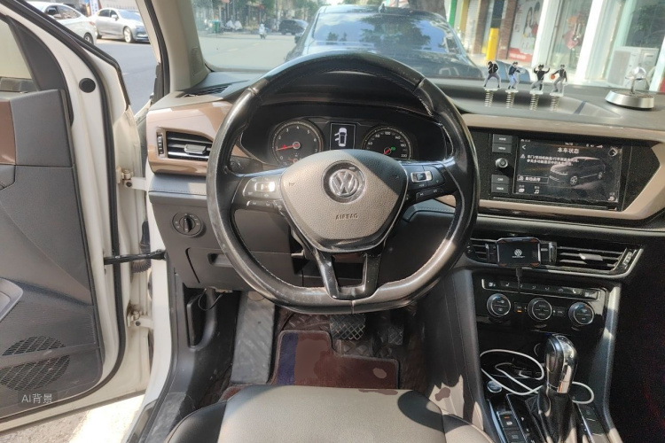 Volkswagen Tharu 2019 #12 Volkswagen Tharu 2019 imagen de coche #12