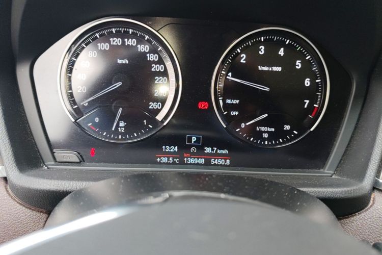 BMW X1 2018 car image #12