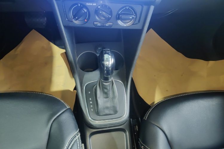 Volkswagen Polo 2018 #14 Volkswagen Polo 2018 car image #14
