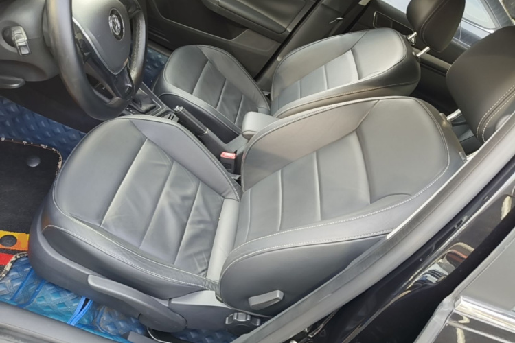 Volkswagen Lavida 2016 car image #15