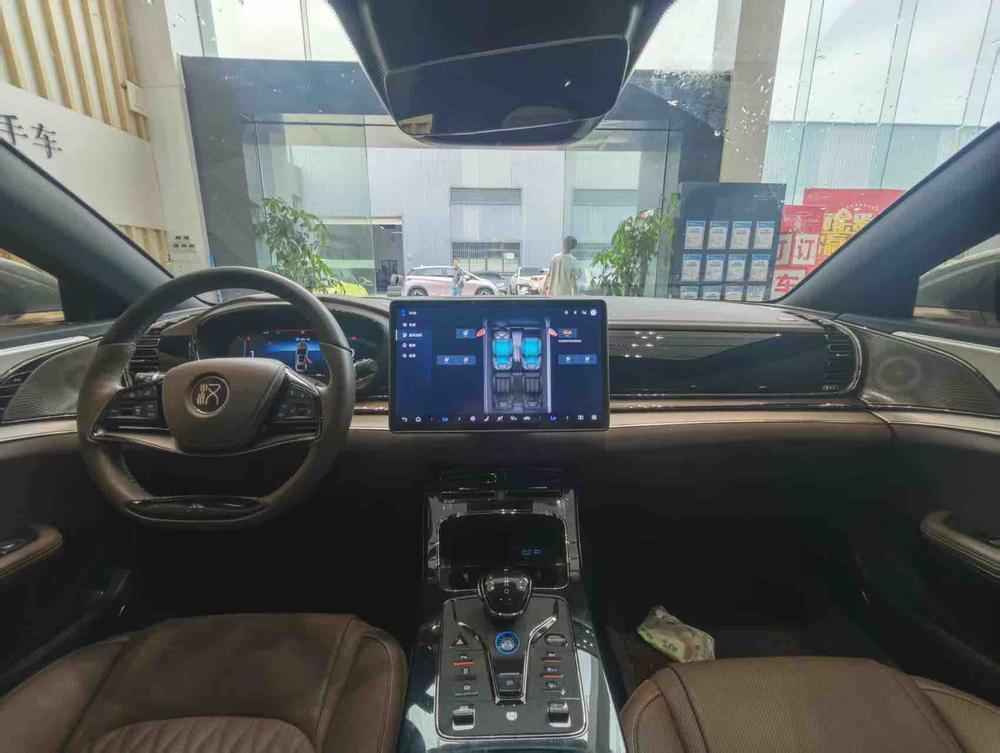 BYD Han 2024 #9 BYD Han 2024 car image #9