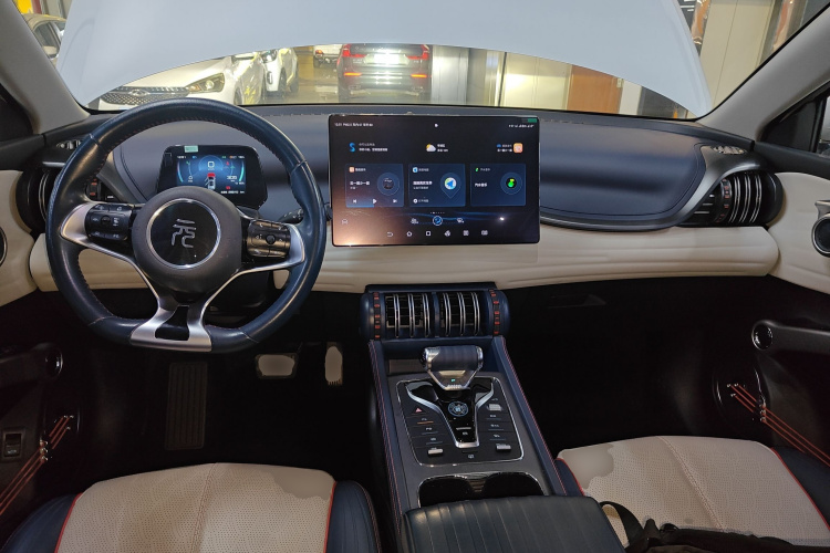 BYD Yuan Plus 2023 изображение автомобиля #10