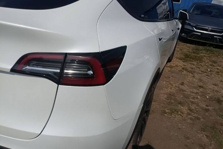 Tesla Model Y 2023 #8 Tesla Model Y 2023 immagine di auto #8
