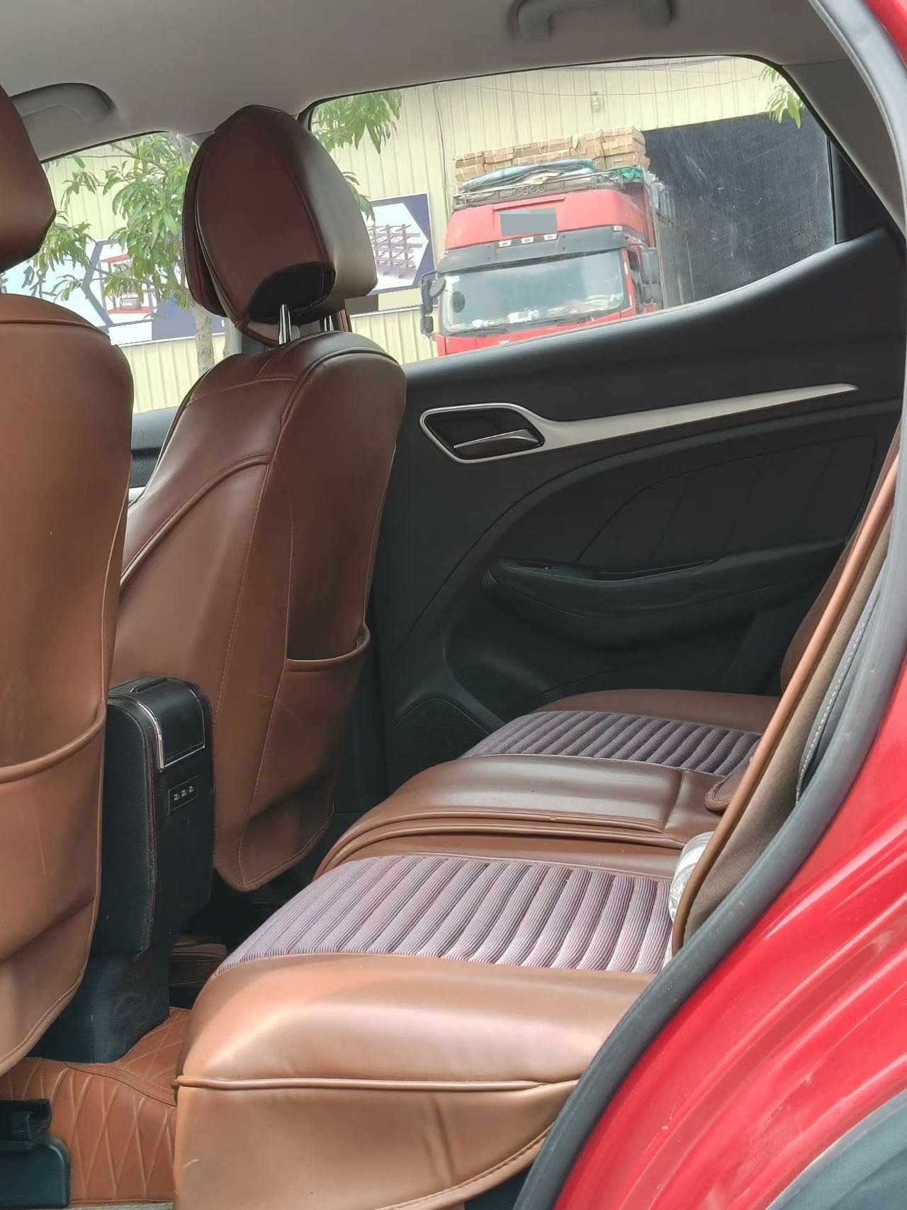 MG ZS 2017 car image #6