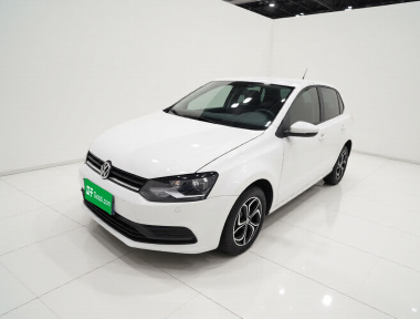 Volkswagen Polo 2016 car image 