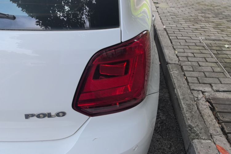 Volkswagen Polo 2017 #8 Volkswagen Polo 2017 car image #8