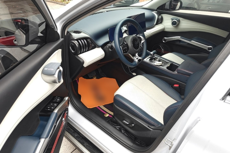 BYD Yuan Plus 2023 car image #16