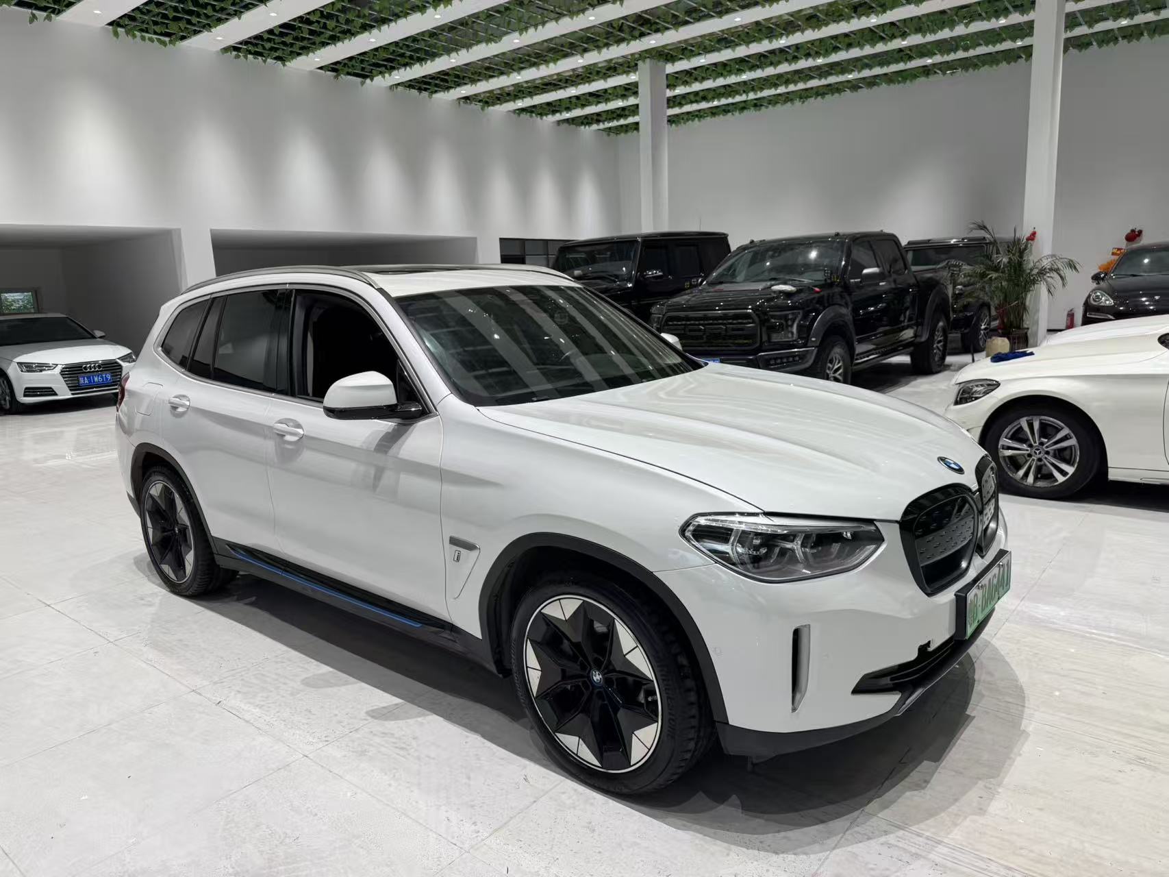 BMW iX3 2021 #3 BMW iX3 2021 car image #3